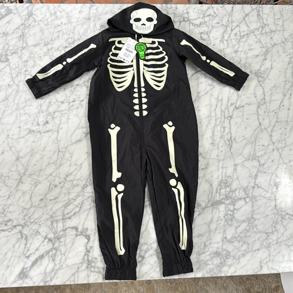 NWT Zara Kids Sz 3/4 GLOW-IN-THE-DARK SKELETON JUMPSUIT Windbreaker Full Zip